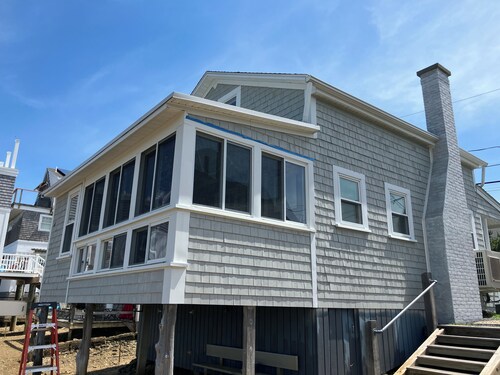 Beach Cottage in the Sand