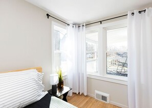 4 Schlafzimmer, kostenloses WLAN, Bettwäsche