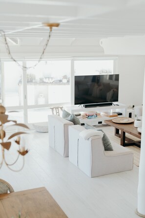 Deluxe Room | 4 bedrooms, free WiFi - White House (Byron Bay)