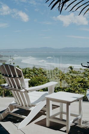 Deluxe Room | View from room - White House (Byron Bay)