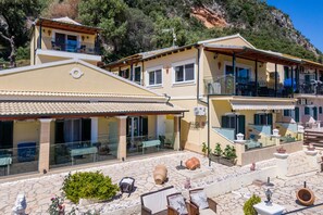 Exterior - Studio Apartment "Angela 4" with Sea View, Shared Pool & Wi-Fi (Corfu)