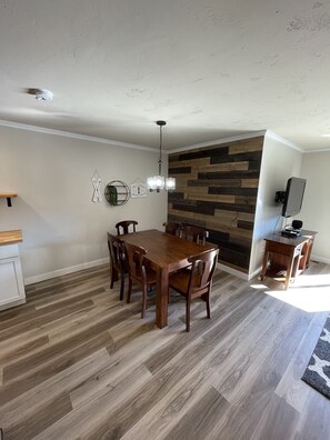Ruokailu