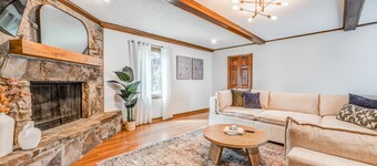 Massive Home in East Memphis