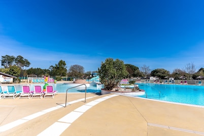 Mobile Home Camping La Reserve "3 Bedrooms" with 2 Shared Pools & Terraces