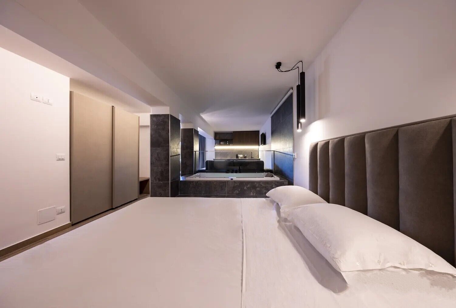 1 chambre, Wi-Fi gratuit, draps fournis
