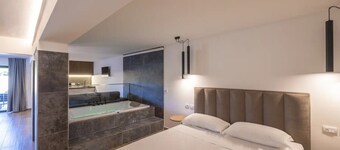 Appartement de vacances "La Brisa - Levante" avec terrasse privée, bain à remous privé et Wi-Fi