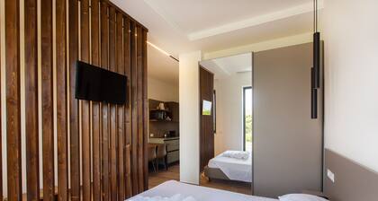 Appartement 'La Brisa Apartments - Tramontana' avec terrasse privée, Wi-Fi et climatisation