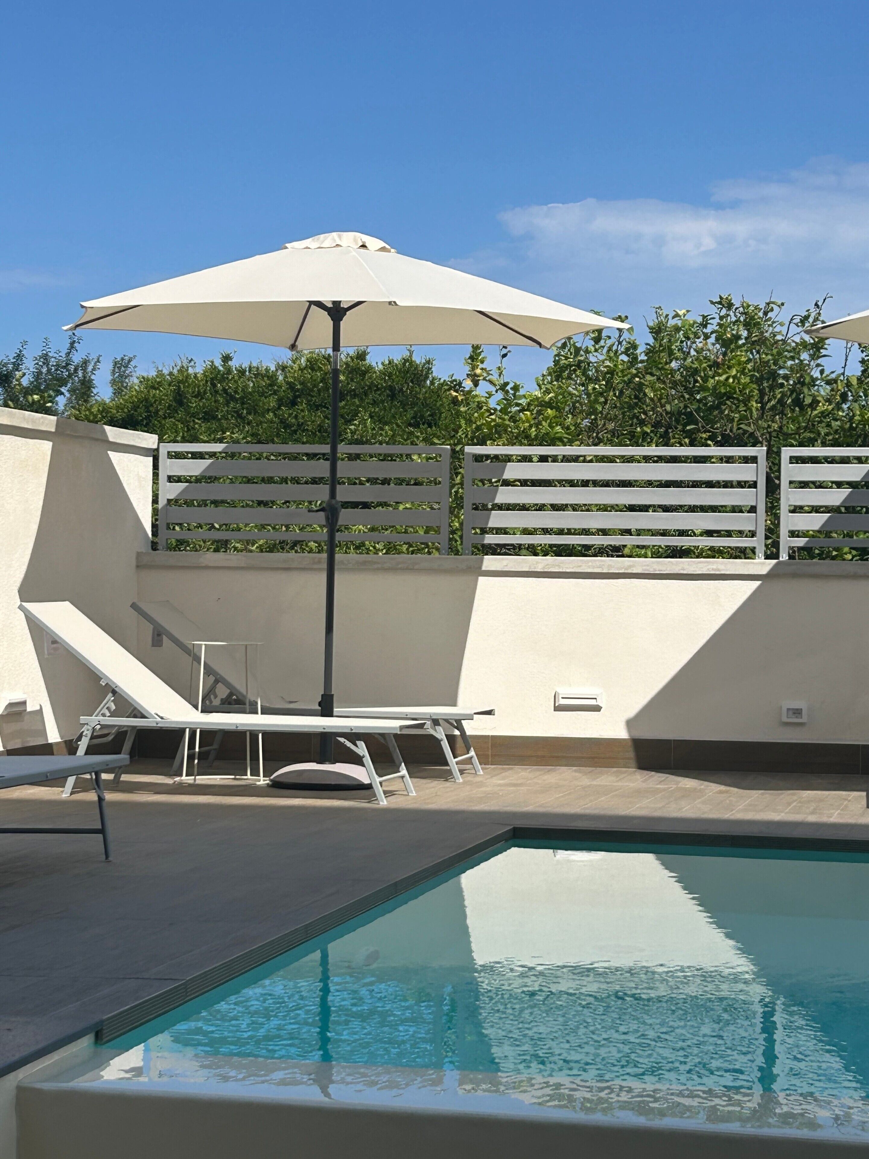 泳池