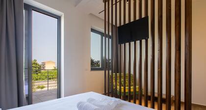 Appartement 'La Brisa Apartments - Tramontana' avec terrasse privée, Wi-Fi et climatisation