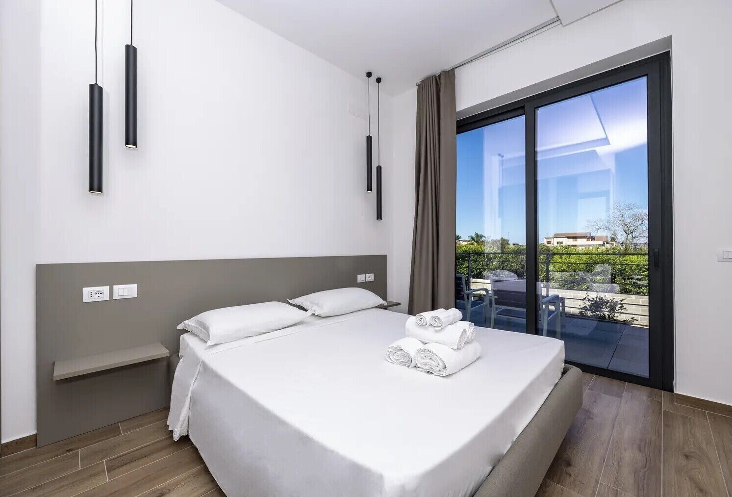 1 bedroom, WiFi (free), bed sheets