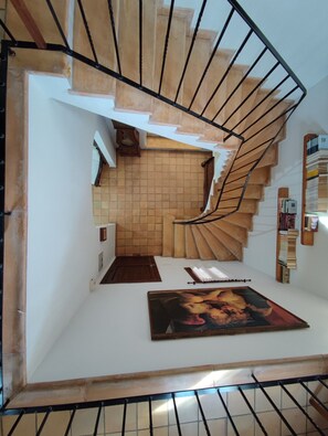 Interior - Vacation Home "Can Marinero" with Private Garden, Balcony & Wi-Fi (Porto Cristo)