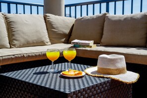 Property grounds - Villa "Can Baltasar" with Mountain View, Private Pool & Wi-Fi (Santanyi)