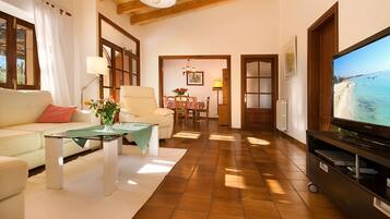 Télévision, table de tennis de table