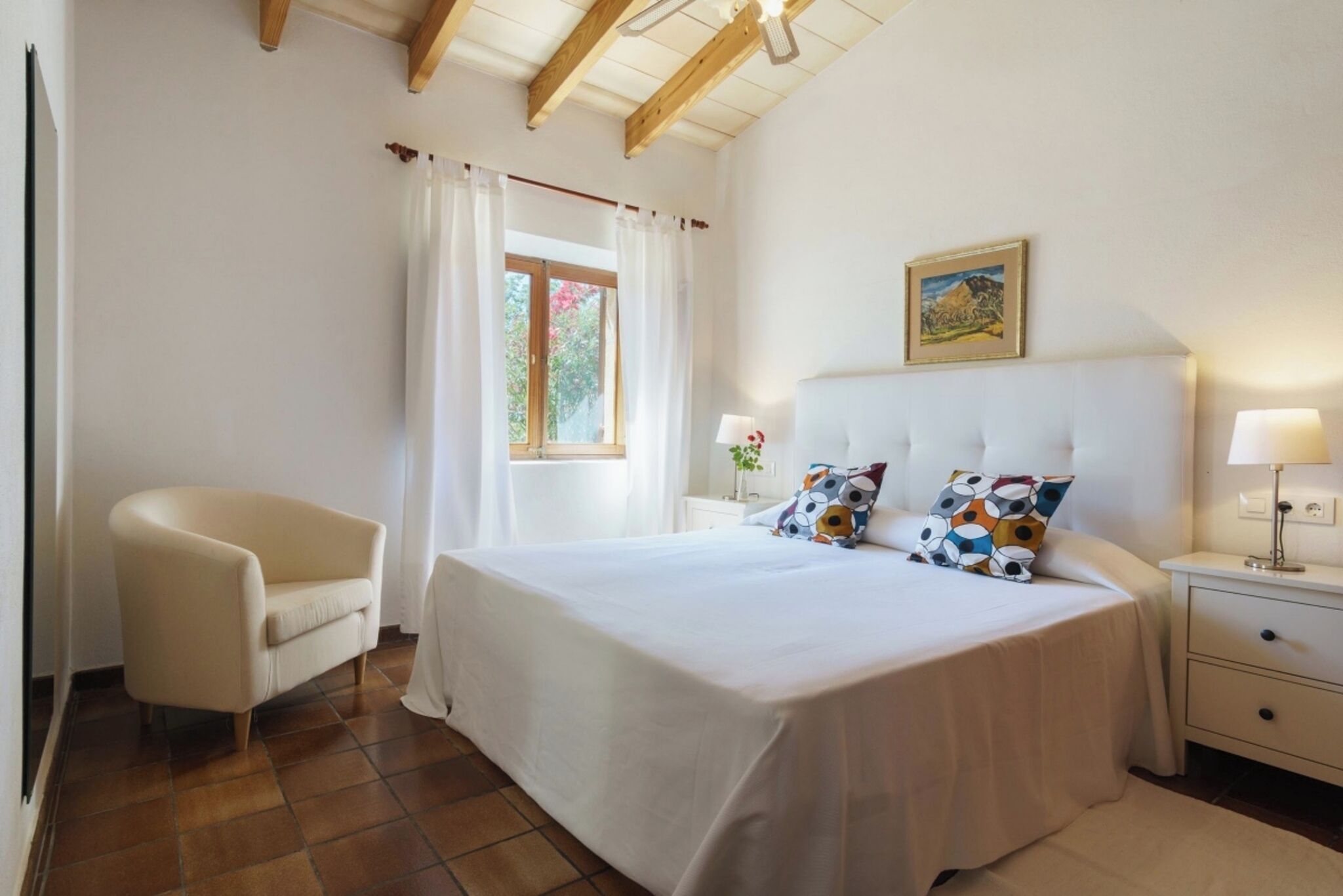 3 habitaciones, tabla de planchar con plancha y wifi gratis 