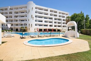 Exterior - Apartment "Green 104" with Shared Pool & Wi-Fi (Albufeira)