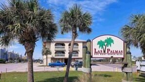 A sign for Las Palmas on West Beach Blvd. - Las Palmas 114- Pool, BBQ, short walk to beach (Gulf Shores)