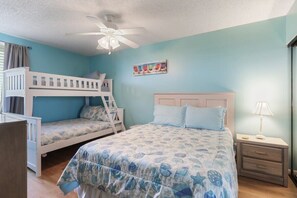 3 chambres, accès au Wi-Fi (inclus), literie fournie