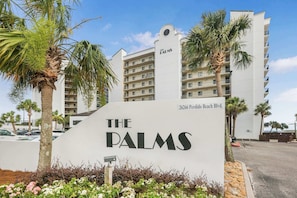 Exterior - Palms 304: Beachfront 3BR/3BA Corner Condo (Orange Beach)