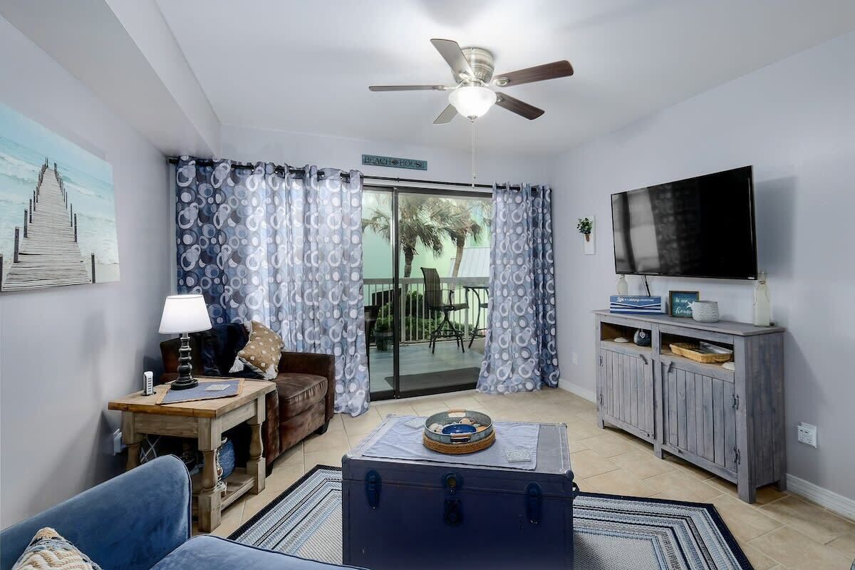 TV, DVD player, offices