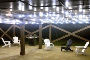 Unclassified image, 2 of 35, button - Don't Worry, Beach Happy; 6 BR, 4 BA, sleeps 20. (Gulf Shores)