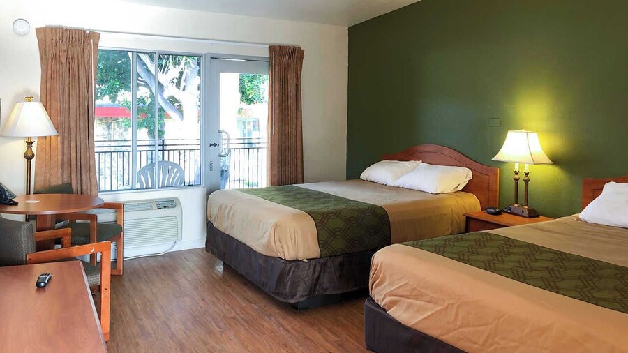 Garden Inn & Suites Oakland Airport