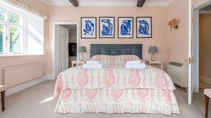 4 sovrum, resesäng och internet