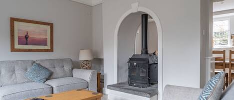 Kamin, Tischtennisplatte