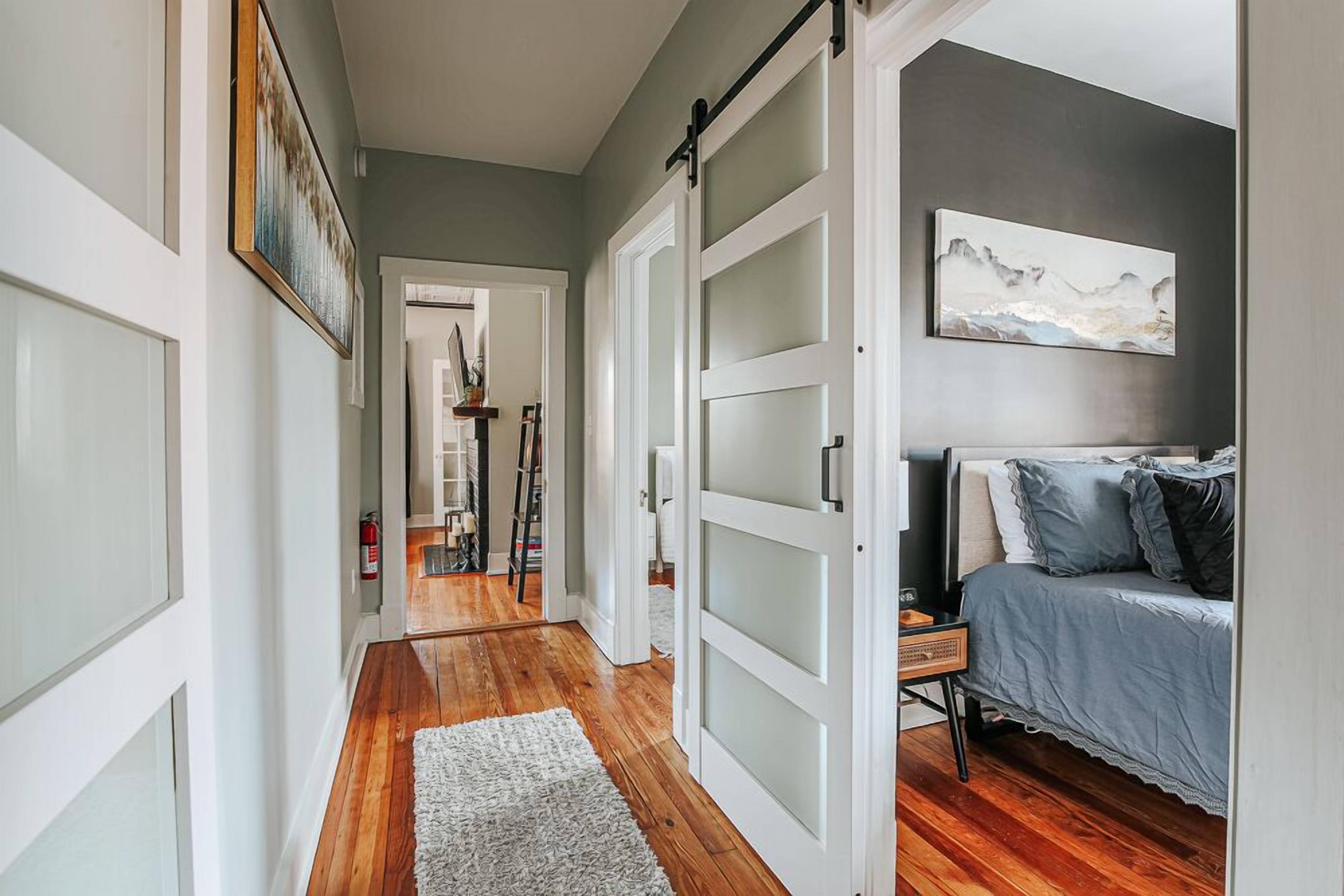 2 bedrooms, desk, free WiFi, bed sheets