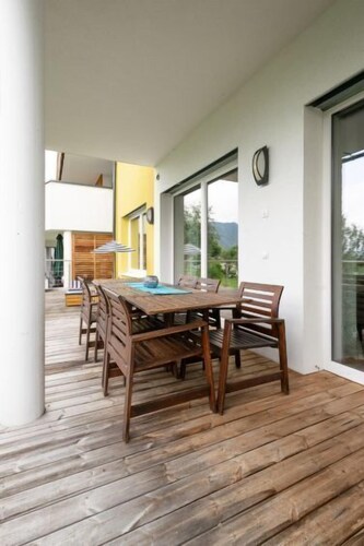 Christine EG by Interhome