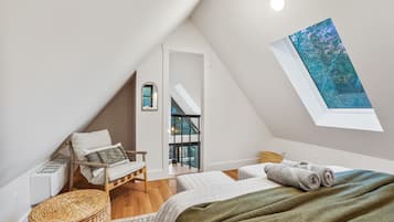 2 slaapkamers, een strijkplank/strijkijzer, wifi, beddengoed