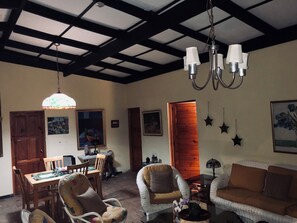 Interior - 4-bedroom country house in fabulous Hato Damas with WiFi, AC (Hato Damas)