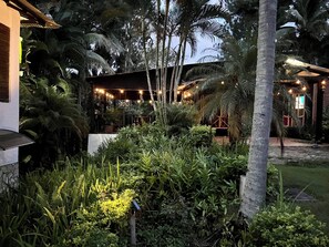 Property grounds - 4-bedroom country house in fabulous Hato Damas with WiFi, AC (Hato Damas)