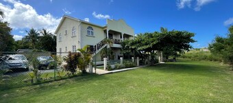 Almond Palm Apartment