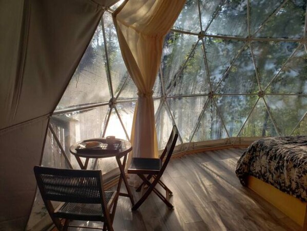 2 habitaciones y ropa de cama 