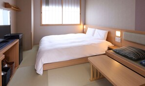 Phòng Tiêu chuẩn, 1 giường cỡ queen, không hút thuốc (No daily cleaning) | Bàn, phòng cách âm, truy cập Internet không dây miễn phí 