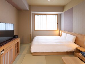 Rom – superior, ikke-røyk (Queen) | Skrivebord, lydisolert, wi-fi (inkludert) og sengetøy