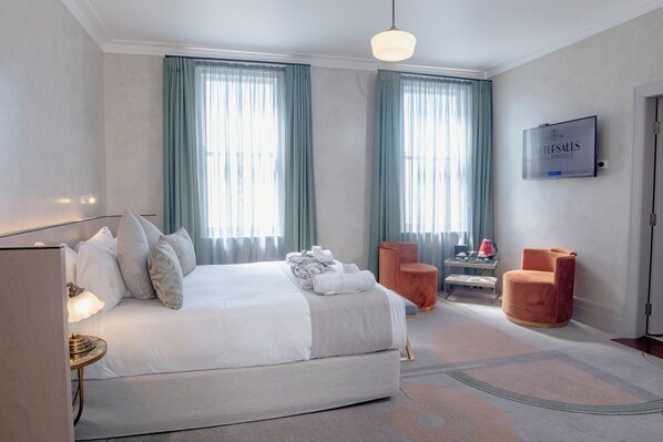 Superior Room, 1 Queen Bed, Accessible