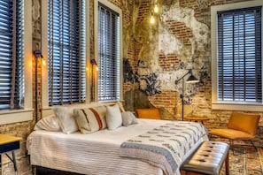 Bureau, Wi-Fi, draps fournis