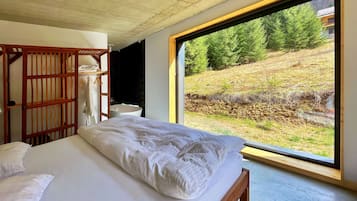 4 quartos, ferros/tábuas de passar roupa, Wi-Fi, roupa de cama