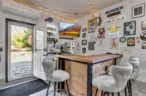 Bar (en la propiedad)