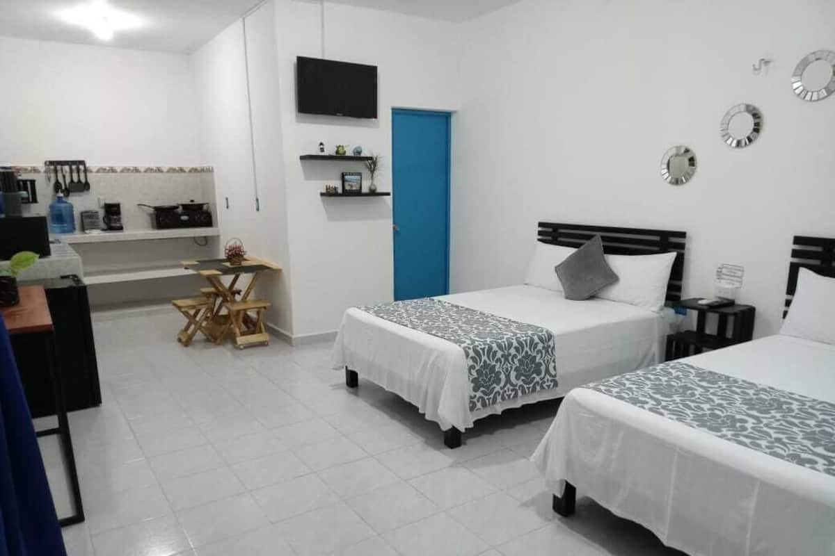 1 slaapkamer, een minibar, een bureau, gratis wifi
