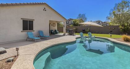 Airy desert home with an enclosed yard, private pool, hot tub, firepit, & W/D