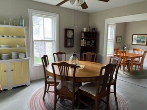 Dining - The Webster House Vacation Station (Vinalhaven)