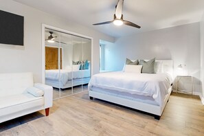 2 bedrooms, Internet, bed sheets