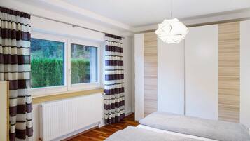 2 sovrum, gratis wi-fi och sÀngklÀder