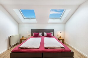 1 bedroom, free WiFi, bed sheets