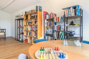 Spielezimmer