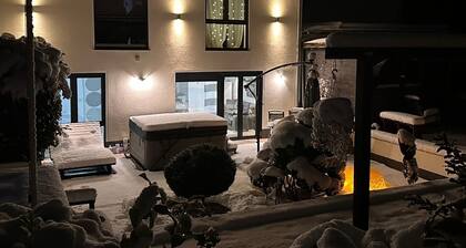 Apartment 'Zur Quelle' with Private Terrace, Private Garden and Wi-Fi