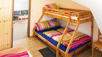 2 Schlafzimmer, Bügeleisen/Bügelbrett, kostenloses WLAN, Bettwäsche