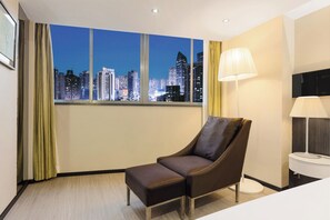 Chambre Double Classique, plusieurs lits | Vue de la chambre